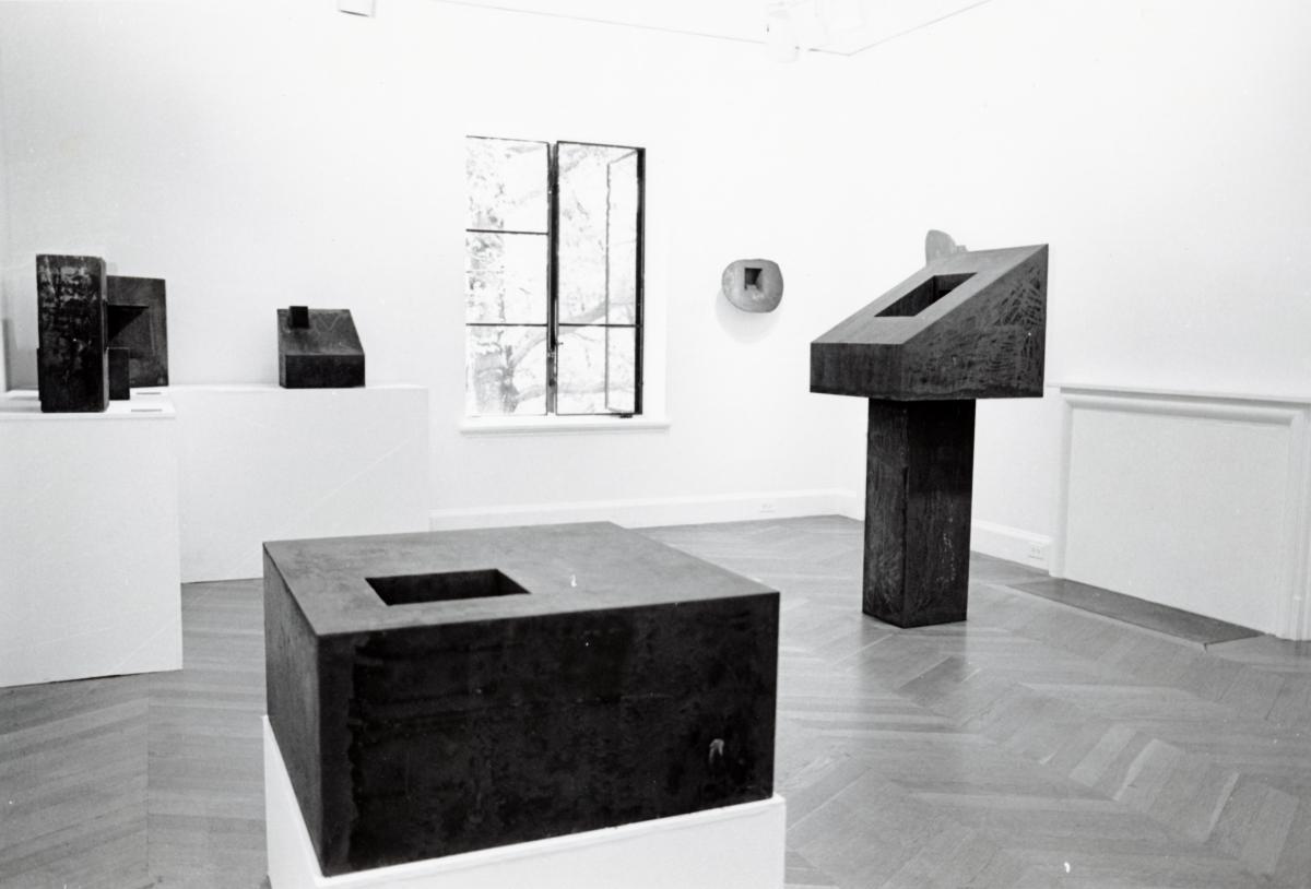 Marja Vallila, <em>Sculpture: A Study in Materials </em>exhibit, 1978 (installation view, 1978)