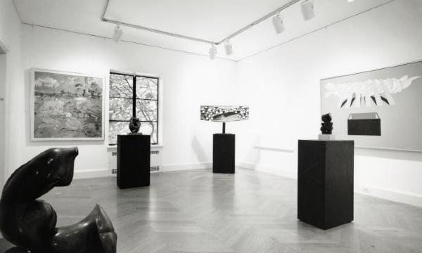 <em>Selections from the Storm King Art Center Collection </em>(installation view, 1974)