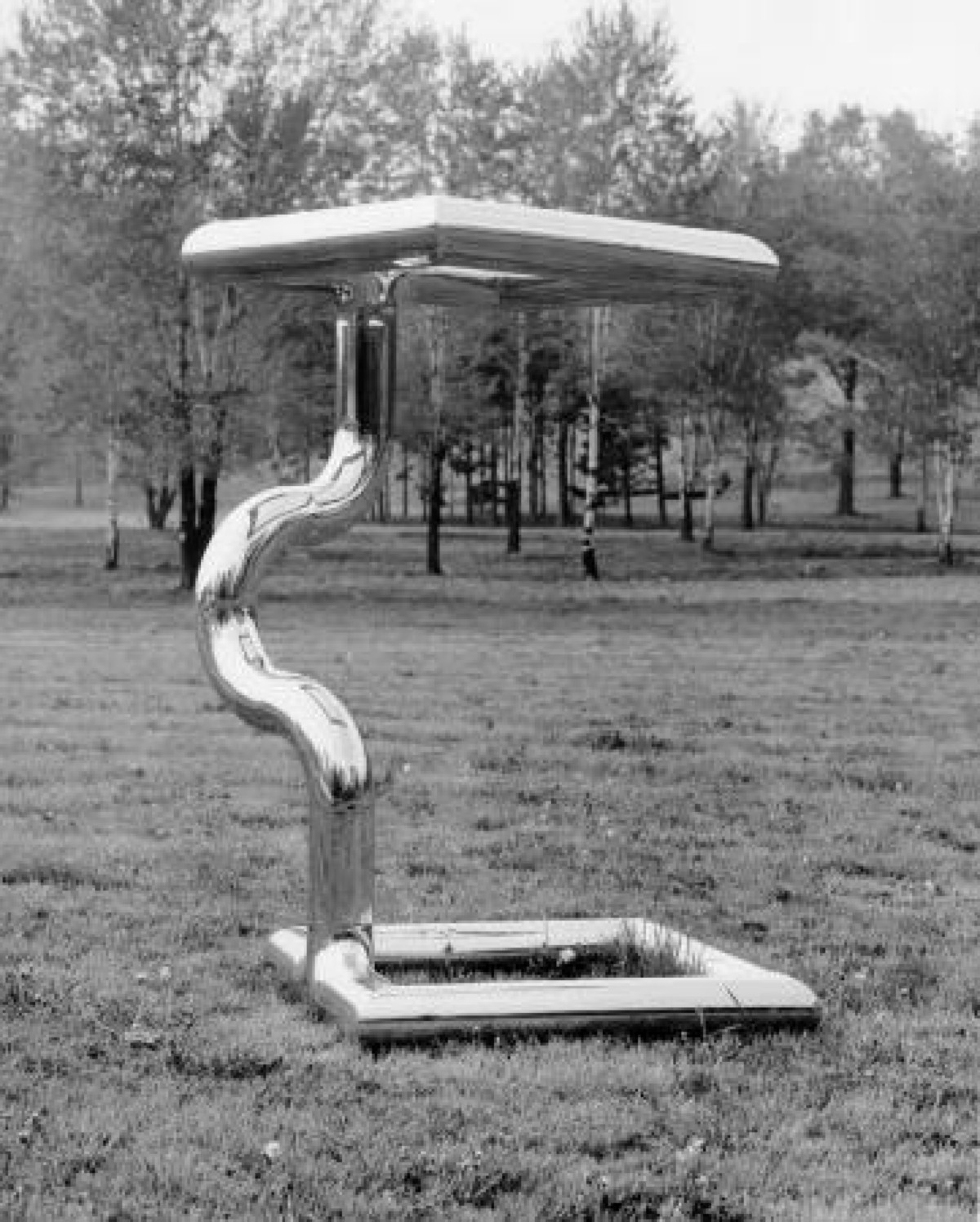 William Pye, <em>Narcissus,&nbsp;</em>1971 (installation view, 1974)