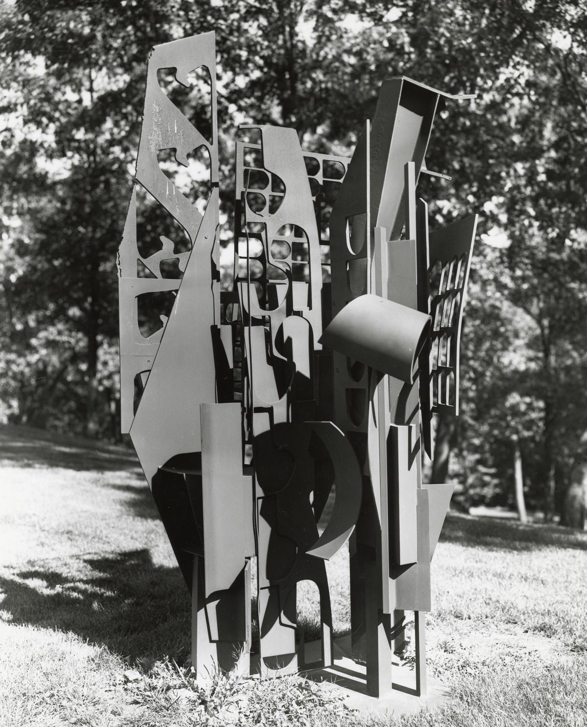 Louise Nevelson, <em>Frozen Laces - Two</em>, 1976–1980 (installation view, 1984)