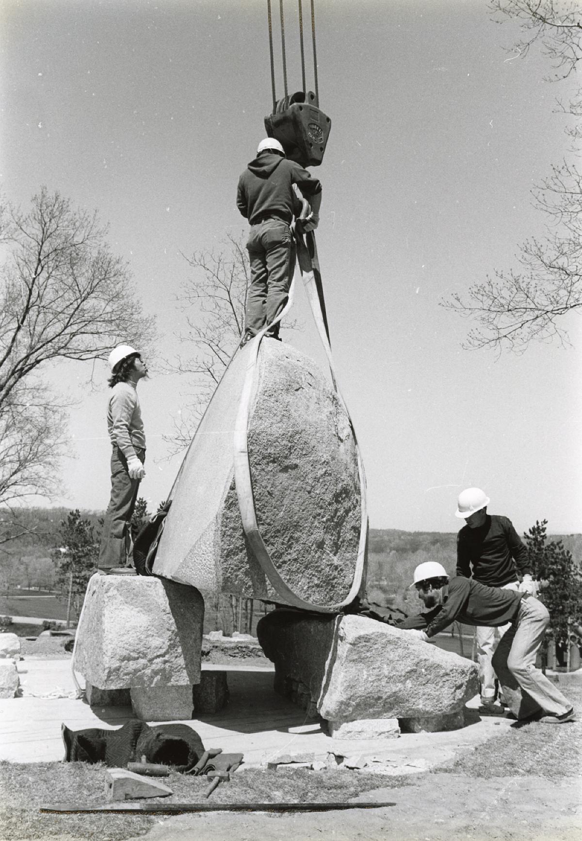 Isamu Noguchi, <em>Momo Taro</em>, 1977–78 (installation view, 1978)