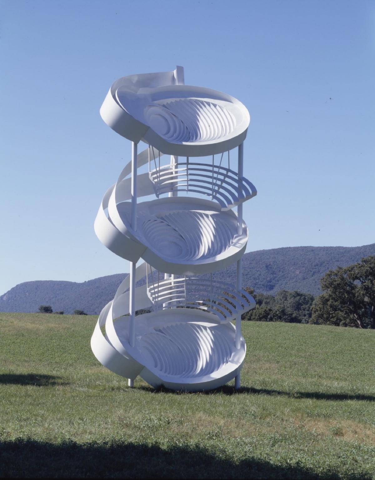 Alice Aycock<i>,<i> Three-Fold Manifestation II</i>, 1987 (refabricated 2006) </i>(installation view)