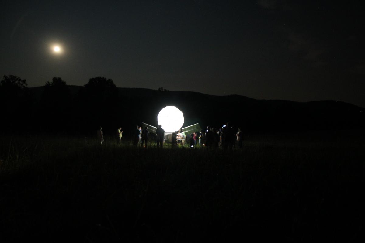 Spencer Finch, Lunar, 2011 (installation view, 2012)