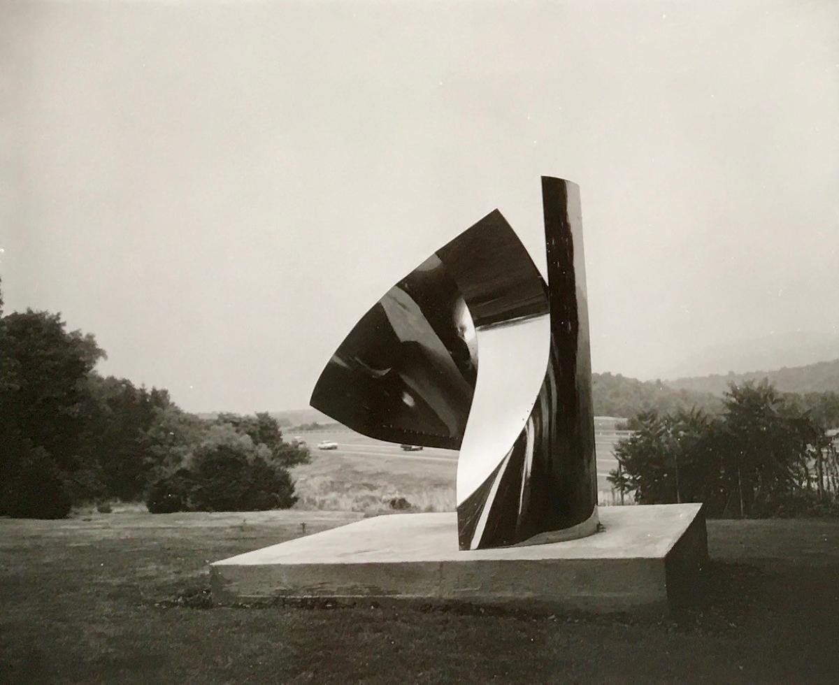 Jan Peter Stern, <em>Helix</em>, Storm KIng Art Center, 1968