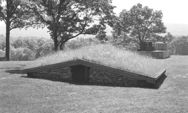 Alice Aycock, <i>Low Building with Dirt Roof (For Mary)</i>, 1973/2010, (installation view)