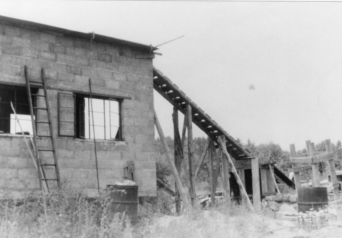 <em>Construction at Bolton Landing</em>, 1931-1948