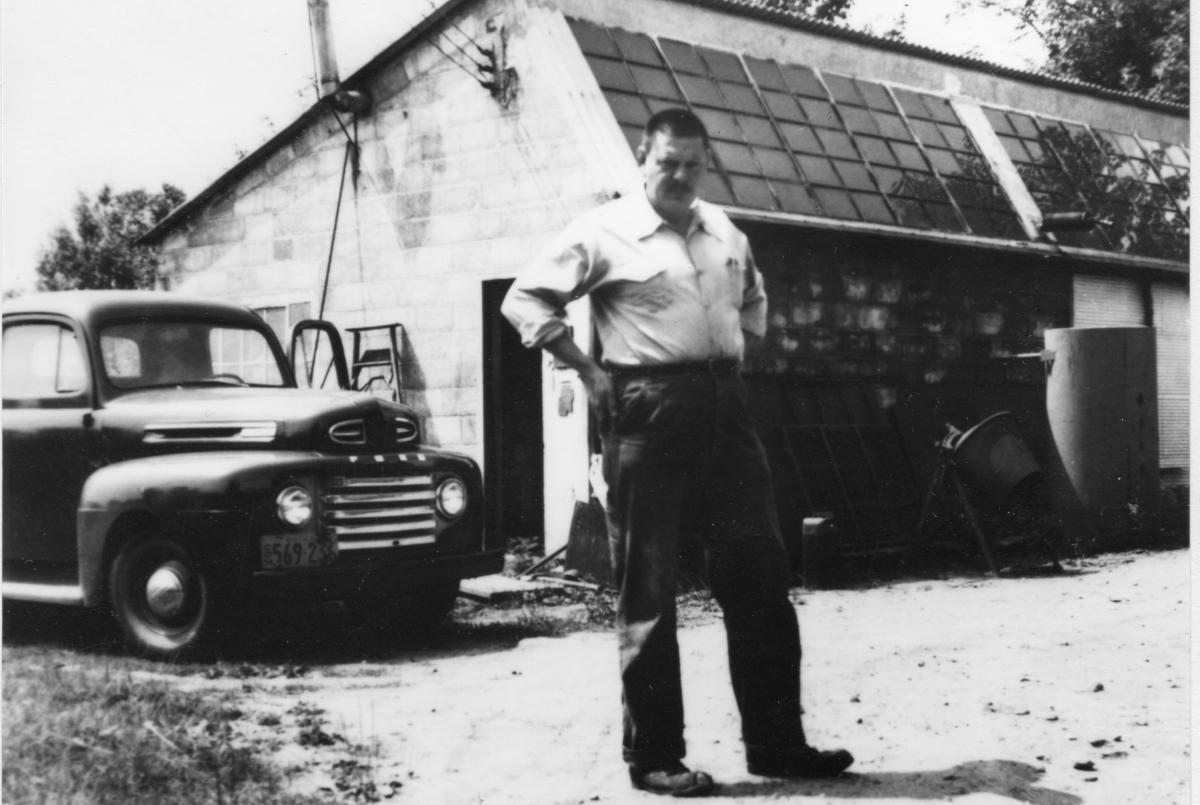 <em>D. Smith in front of studio, Bolton Landing</em>, 1940